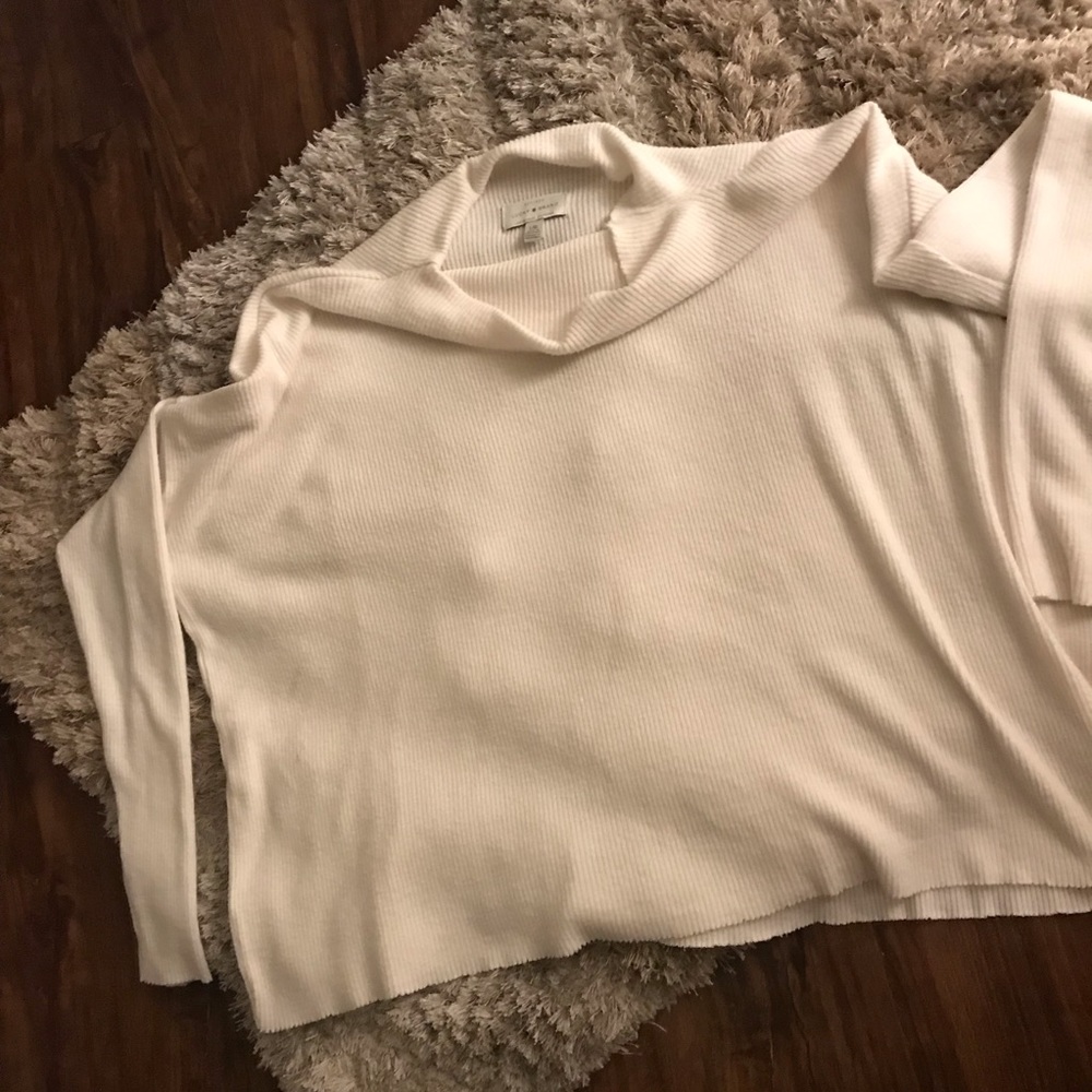 Lucky Brand White mock neck long sleeve